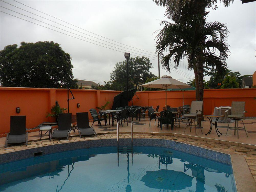 Tribeca Hotel Ghana Acra Exterior foto